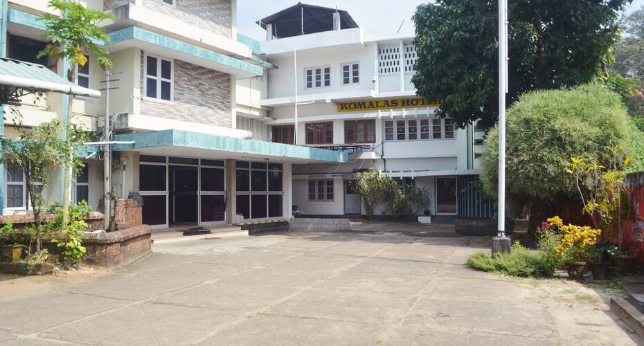 Hotel Komalas, Alleppey 1